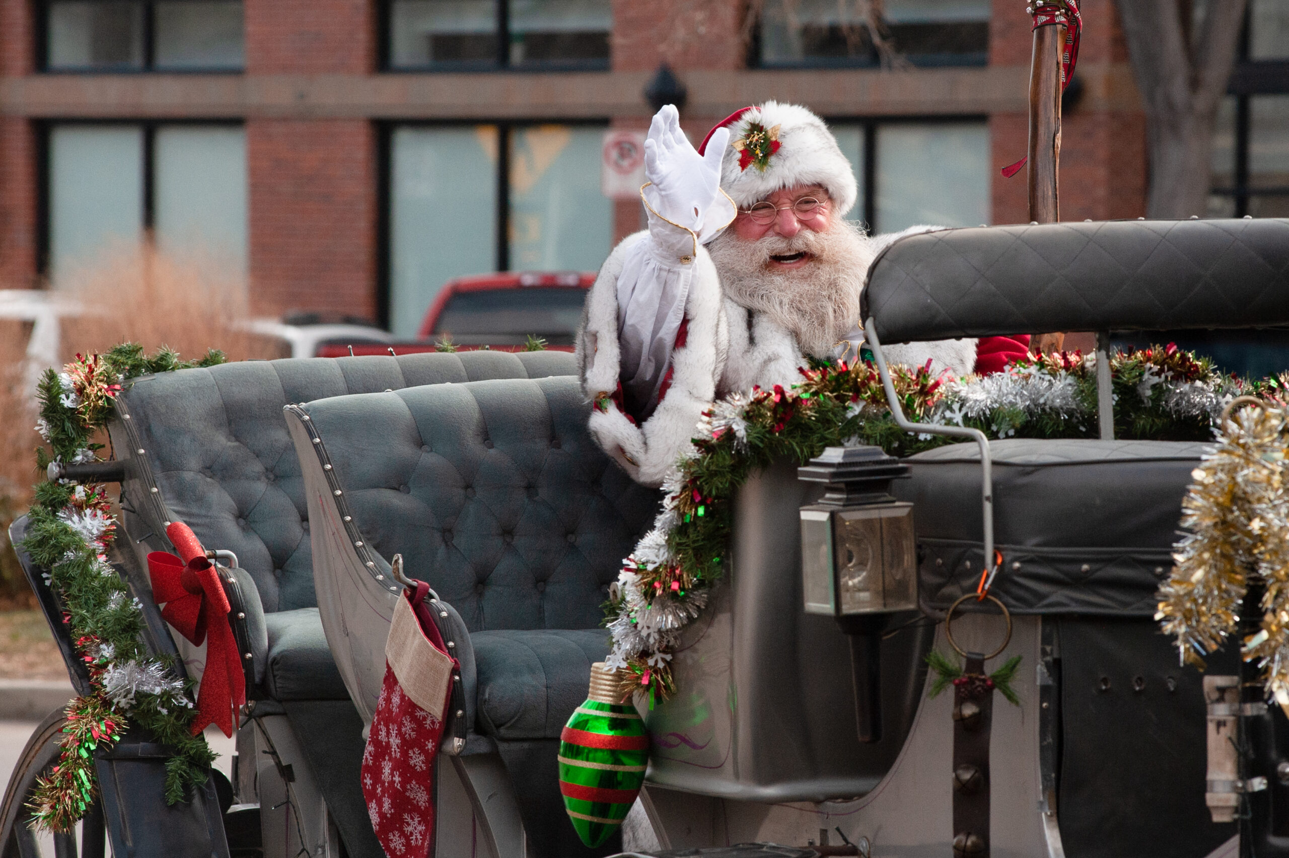 Santa arrives in Old Town Square by horse and carriage